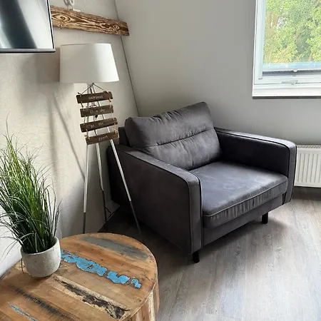 Apartmán Naturidylle Im Schwalbennest - Ferienzimmer In Sternberger Burg