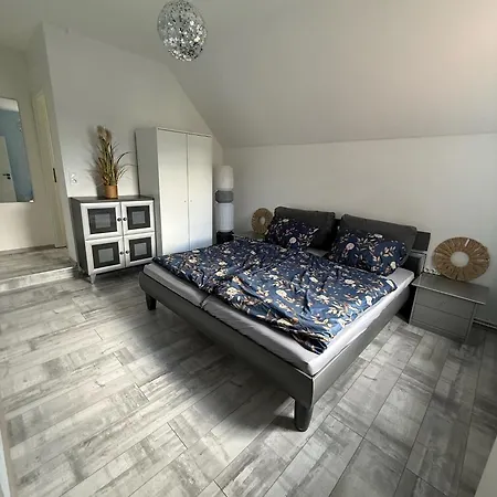 Naturidylle Im Schwalbennest - Ferienzimmer In Sternberger Burg