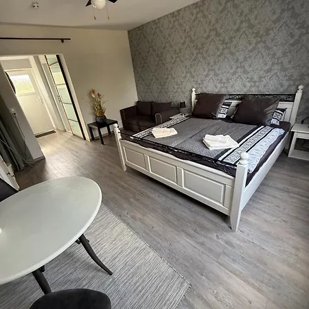 Naturidylle Im Schwalbennest - Sternberger Burg Apartment *