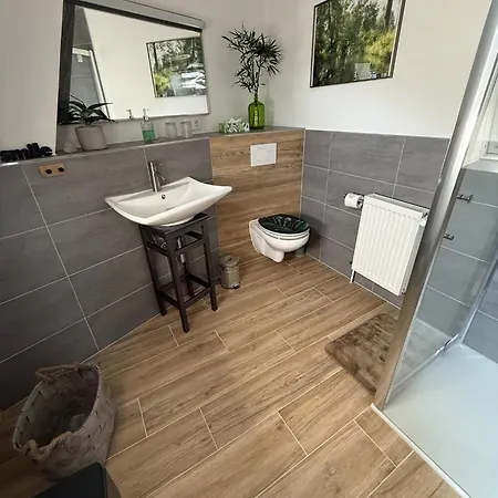 Apartment Naturidylle Im Schwalbennest - Sternberger Burg *